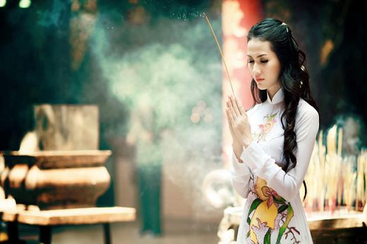 Thường xuy&ecirc;n h&iacute;t kh&oacute;i hương rất hại 13Win19 ưu đãi hấp dẫn
