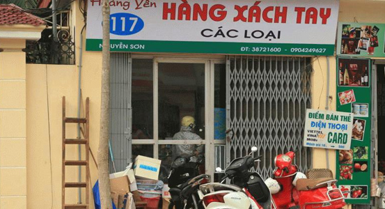 C&aacute;c cửa h&agrave;ng x&aacute;ch tay tr&agrave;n lan tr&ecirc;n phố Nguyễn Sơn