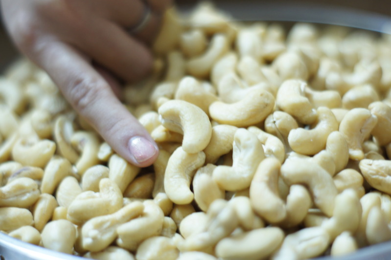 Hạt điều nhiễm vi khuẩn Salmonella bị thu hồi tại Mỹ