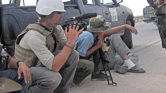 Nh&agrave; b&aacute;o James Foley bị cắt đầu b&aacute;o hiệu việc s&oacute;i đ&atilde; đến thềm Nh&agrave; Trắng