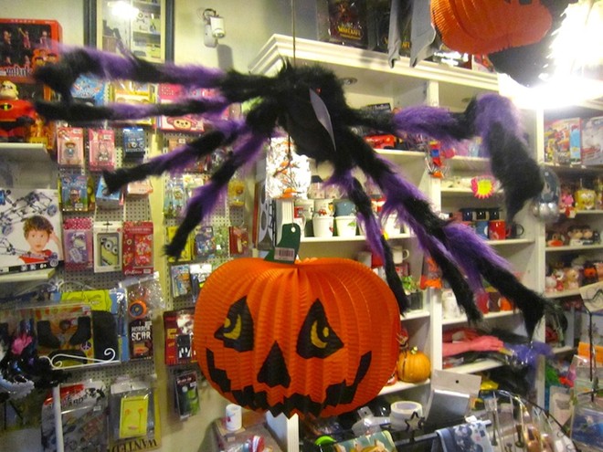 Nhiều phụ kiện Halloween bị nhiễm 13Win21 con - Tri ân hội viên mỗi tháng 2000 tỷ độc hại dễ g&acirc;y nguy hiểm cho người 13Win18 đa dạng khuyến mãi