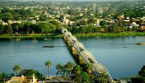 Chọn cố đ&ocirc; Huế l&agrave; địa điểm du lịch Tết để thưởng thức những chương tr&igrave;nh nghệ thuật đặc sắc