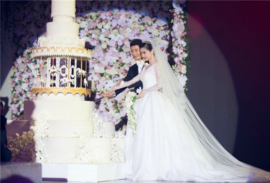 Đ&aacute;m cưới của Huỳnh Hiểu Minh v&agrave; AngelaBaby được v&iacute; như h&ocirc;n lễ thế kỷ