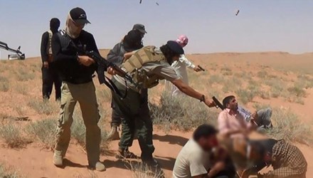 Khủng bố IS tấn c&ocirc;ng miền t&acirc;y của Iraq 