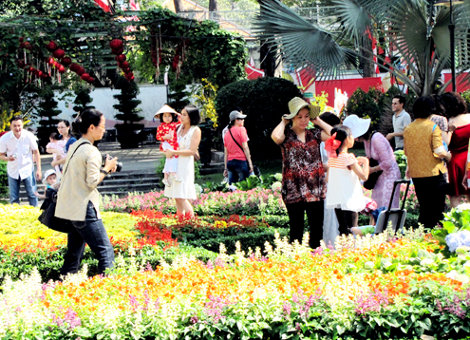 Người tuổi Ngọ nên chọn ngày khai trương tốt năm 2015 vào ngày mùng 1, mùng 6 và mùng 9 Người tuổi Ngọ nên chọn ngày khai trương tốt năm 2015 vào ngày mùng 1, mùng 6 và mùng 9