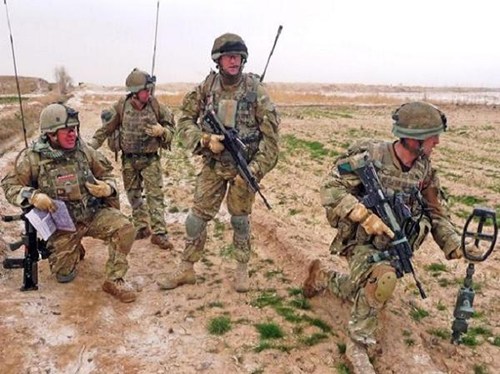 Binh l&iacute;nh Anh triển khai tại Iraq chống khủng bố IS