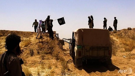 Ba c&ocirc;ng d&acirc;n Malaysia đ&atilde; bị bắt giữ v&igrave; c&oacute; &acirc;m mưu đến Syria để gia nhập nh&oacute;m khủng bố IS