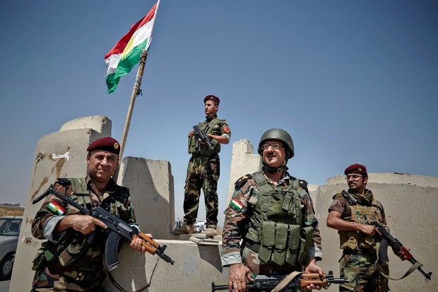 Nh&oacute;m chiến binh người Kurd Peshmerga 