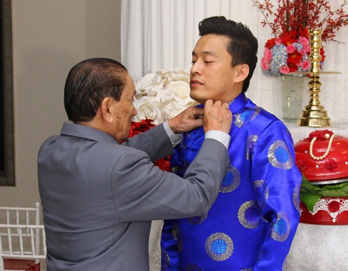 lễ ăn hỏi của ca sĩ Lam Trường 