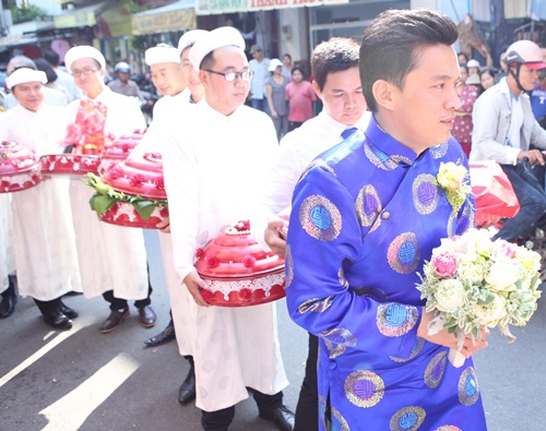 lễ ăn hỏi của ca sĩ Lam Trường 