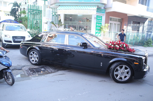 lễ ăn hỏi của ca sĩ Lam Trường 