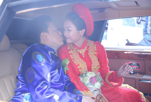 lễ ăn hỏi của ca sĩ Lam Trường 