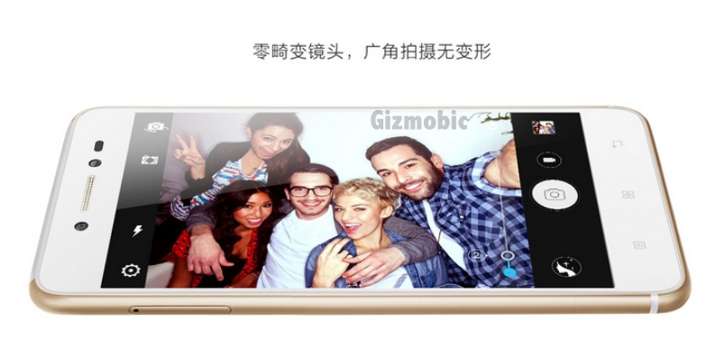 Với màn hình 5 inch, người sử dụng có thể xem phim với độ phân giải HD cao