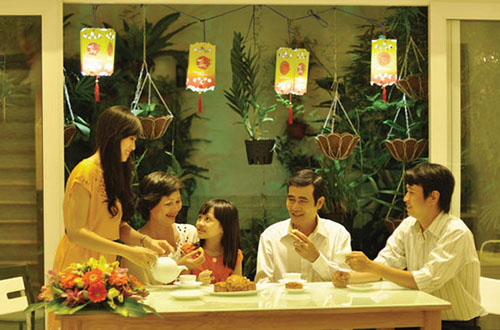 C&ugrave;ng gửi những lời ch&uacute;c Trung thu tốt đẹp nhất tới người th&acirc;n, gia đ&igrave;nh, bạn b&egrave; để thể hiện tấm l&ograve;ng, t&igrave;nh cảm