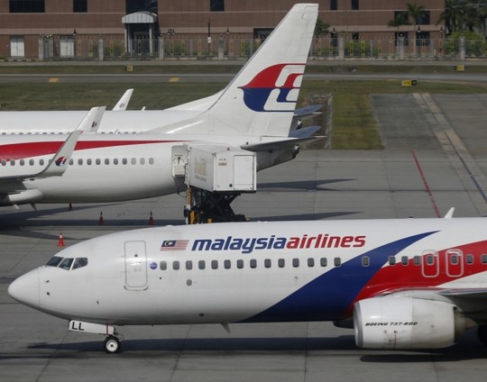 m&aacute;y bay MH17 bị bắn rơi