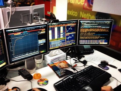 Thiết bị Bloomberg Terminal trở n&ecirc;n rất cần thiết đối với những người giao dịch.