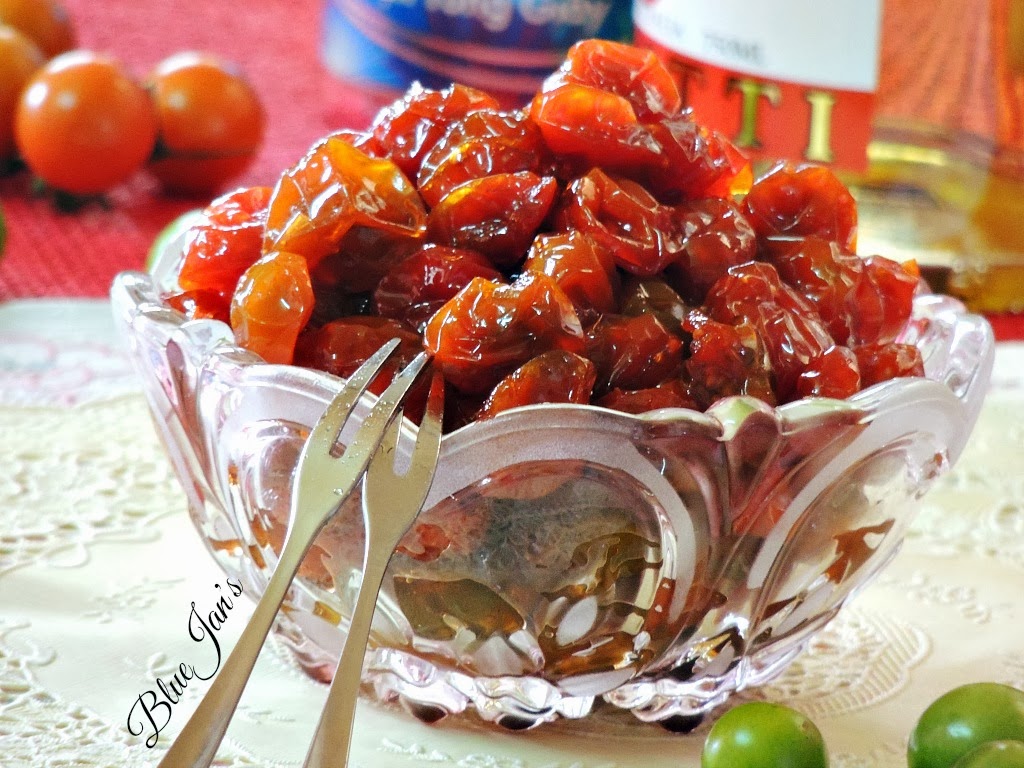 C&aacute;ch l&agrave;m mứt c&agrave; chua bi ngon dẻo, ngọt ng&agrave;o đ&oacute;n Tết với c&aacute;c bước đơn giản, dễ l&agrave;m