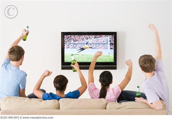 Mùa thi đại học 2014 và World Cup bóng đá