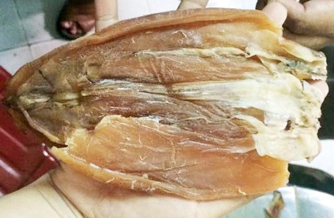 Ngo&agrave;i trường hợp mực lậu c&ograve;n c&oacute; kh&ocirc; mực gi&aacute; rẻ b&aacute;n tr&agrave;n lan
