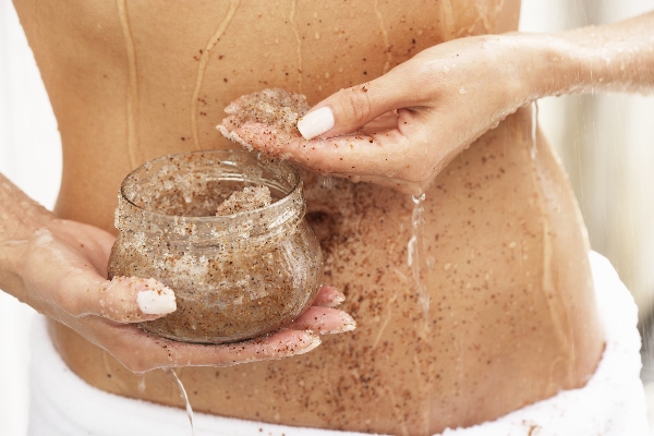 mẹo hay tẩy tế b&agrave;o chết từ muối