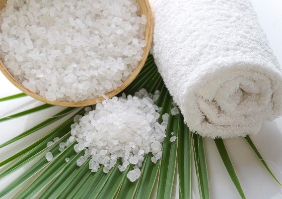 trị g&agrave;u bằng muối