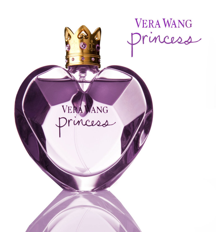 Nước hoa Princess của Vera Wang xứng đ&aacute;ng l&agrave; biểu tượng của sự quyến rũ thần b&iacute; 