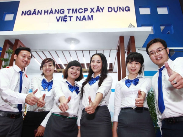 B&agrave; Vũ Bạch Yến hiện đang l&agrave; một cổ đ&ocirc;ng lớn của ng&acirc;n h&agrave;ng X&acirc;y dựng