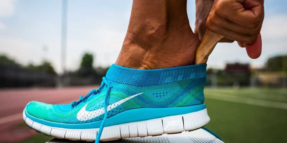 Hãng Nike ti&ecirc;́t ki&ecirc;̣m m&ocirc;̣t núi ti&ecirc;̀n nhờ sử dụng ch&acirc;́t li&ecirc;̣u Flyknit