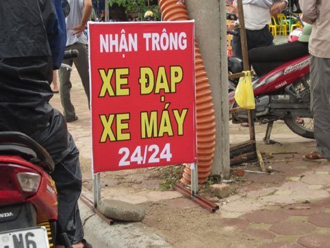Nở rộ dịch vụ ăn theo m&ugrave;a thi đại học 2014