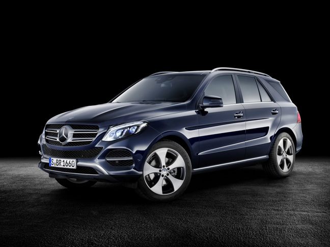 &Ocirc; t&ocirc; Mercedes-Benz GLE-Class sẽ thay ch&acirc;n M-Class đảm đương nhiệm vụ cạnh tranh với Audi Q7, BMW X5 