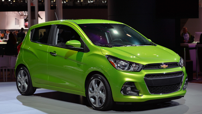 &Ocirc; t&ocirc; Chevrolet Spark 2016 mang thiết kế trưởng th&agrave;nh hơn