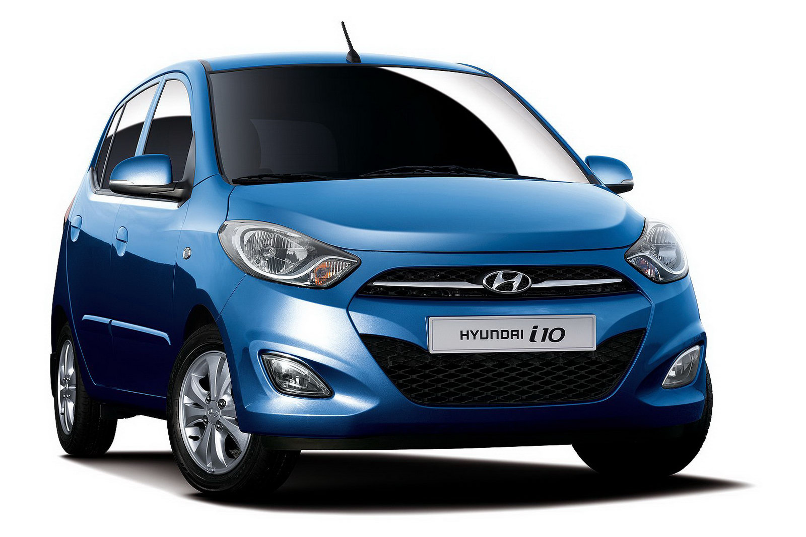 Hyundai i10 l&agrave; mẫu xe &ocirc; t&ocirc; 4 chỗ ph&ugrave; hợp với khu vực th&agrave;nh thị