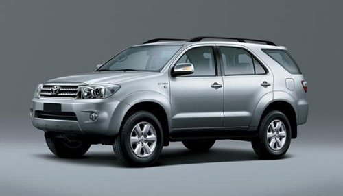 Toyota Fortuner l&agrave; mẫu &ocirc; t&ocirc; 7 chỗ với nhiều t&iacute;nh năng ưu việt