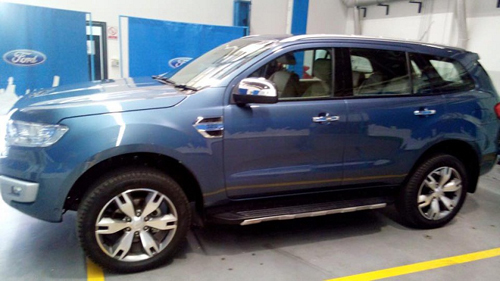 &Ocirc; t&ocirc; Ford Everest mới sẽ c&oacute; 3 phi&ecirc;n bản động cơ kh&aacute;c nhau