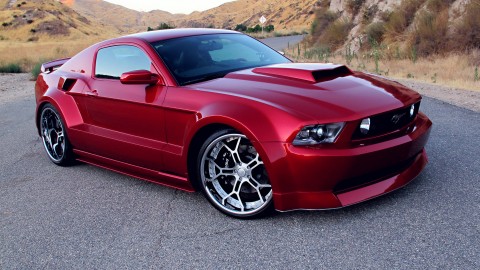 Ford Mustang l&agrave; mẫu &ocirc; t&ocirc; gia đ&igrave;nh gi&aacute; rẻ được nhiều người ưa chuộng