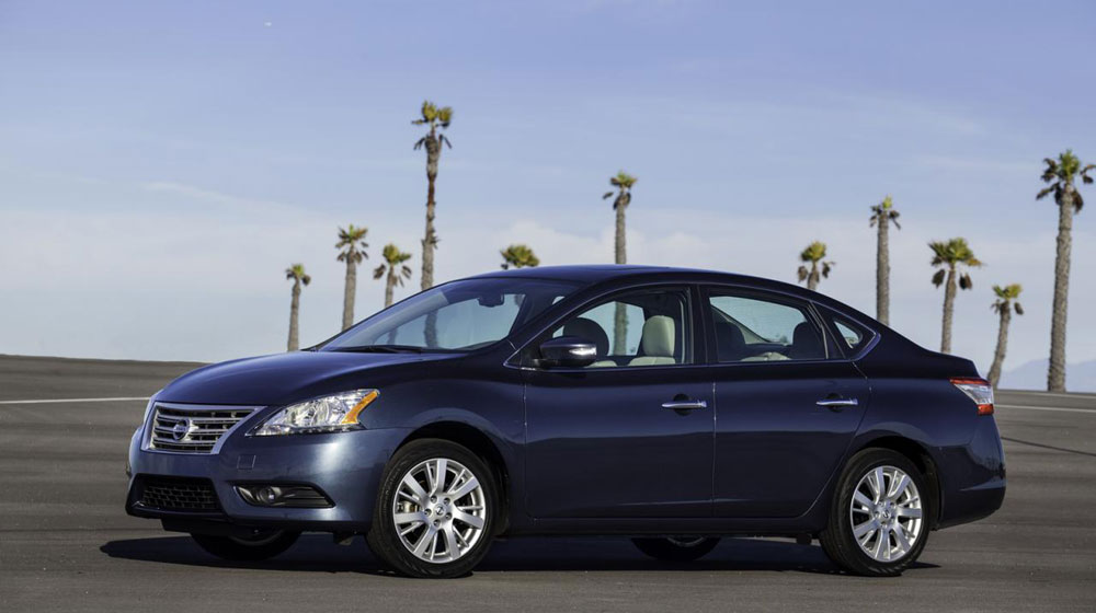 Sentra 2015 bổ sung kh&aacute; nhiều trang thiết bị ti&ecirc;u chuẩn mới, được dự đo&aacute;n l&agrave; mẫu &ocirc; t&ocirc; gi&aacute; rẻ ăn kh&aacute;ch