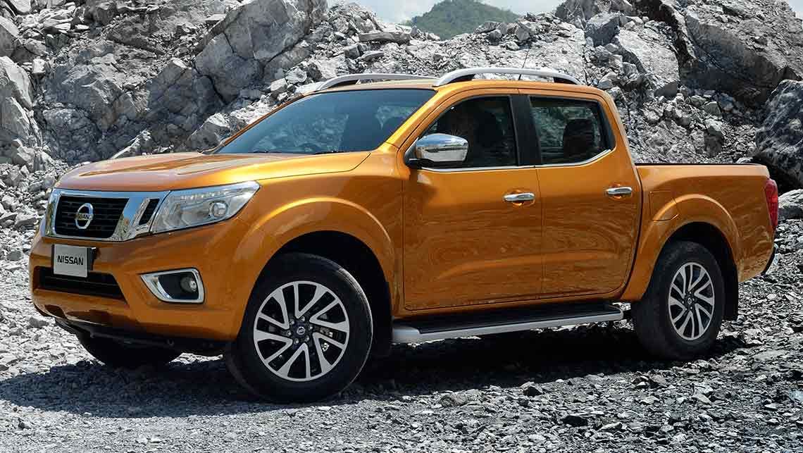 Trong ph&acirc;n kh&uacute;c xe b&aacute;n tải, Navara NP300 2015 l&agrave; chiếc xe đầu ti&ecirc;n sử dụng hộp số tự động 7 cấp