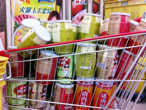 Thu hồi c&aacute;c mặt h&agrave;ng sử dụng dầu ăn t&aacute;i chế, dầu ăn bẩn ở Đ&agrave;i Loan