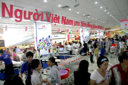 Người Việt d&ugrave;ng h&agrave;ng Việt