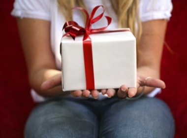 Một chiếc b&aacute;nh thơm ngon l&agrave; gợi &yacute; chọn qu&agrave; Gi&aacute;ng sinh 2015