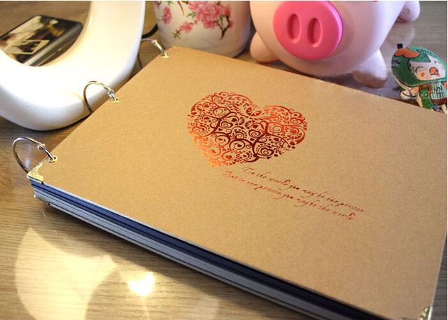 Tặng quà Valentine cho chồng là album ảnh tự làm sẽ thật đặc biệt Tặng quà Valentine cho chồng là album ảnh tự làm sẽ thật đặc biệt