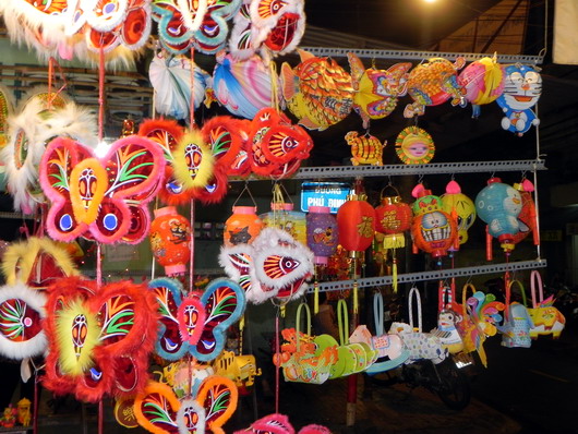 Quà Trung thu hi&ecirc;̣n đại có th&ecirc;̉ kích thích tư duy của trẻ
