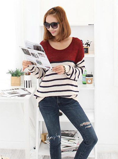 &Aacute;o len d&aacute;ng rộng mix c&ugrave;ng quần jean thật khỏe khắn v&agrave; trẻ trung