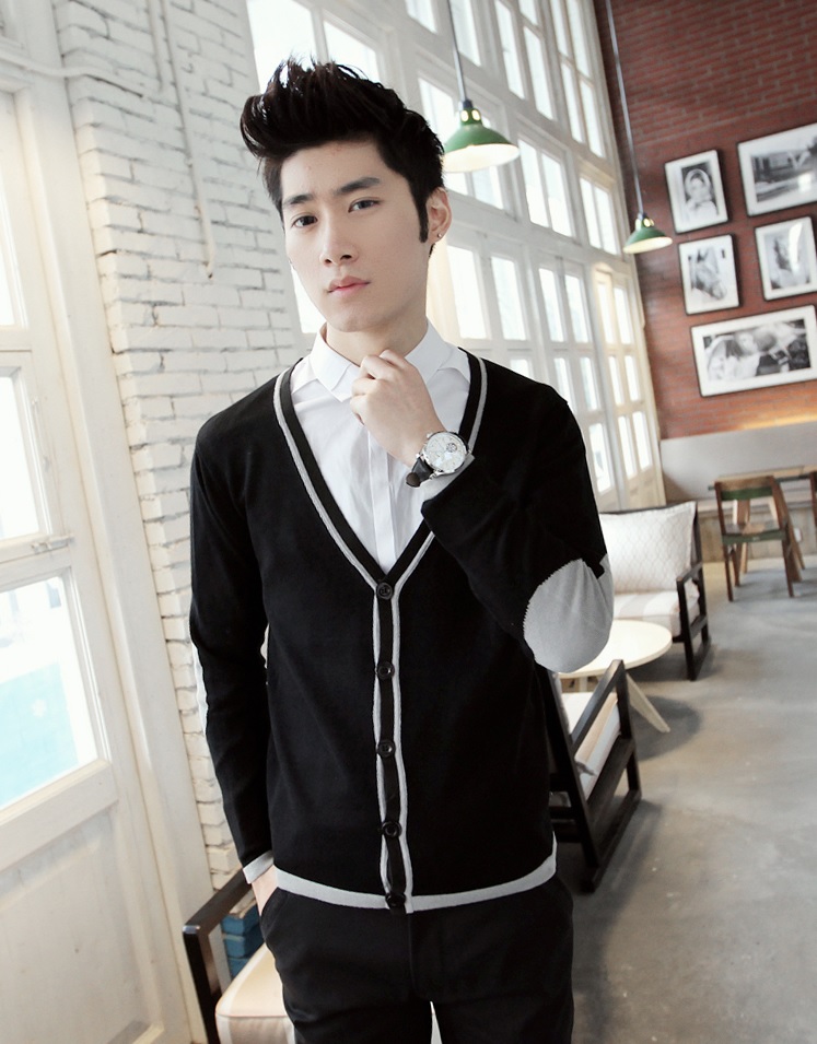 Điểm mới trong xu hướng quần &aacute;o m&ugrave;a đ&ocirc;ng 2014 nam l&agrave; &aacute;o cardigan