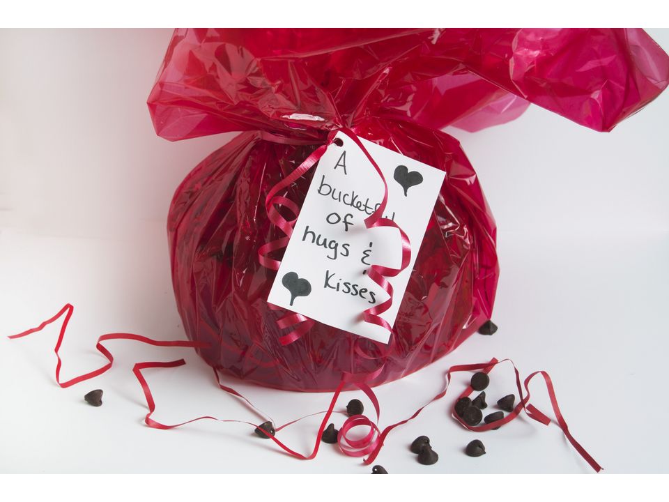 Qu&agrave; tặng Valentine đơn giản nhưng &yacute; nghĩa sẽ chinh phục được những c&ocirc; n&agrave;ng cổ điển
