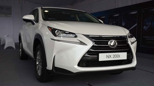 Si&ecirc;u xe mới ra mắt Lexus NX-200T l&agrave; chiếc xe Lexus rẻ nhất tại thị trường Việt Nam