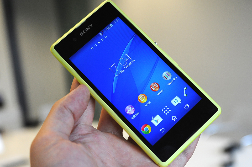 Một trong những smartphone gi&aacute; rẻ chạy hệ điều h&agrave;nh Android 4.4 KitKat phải kể đến Sony Xperia E3 