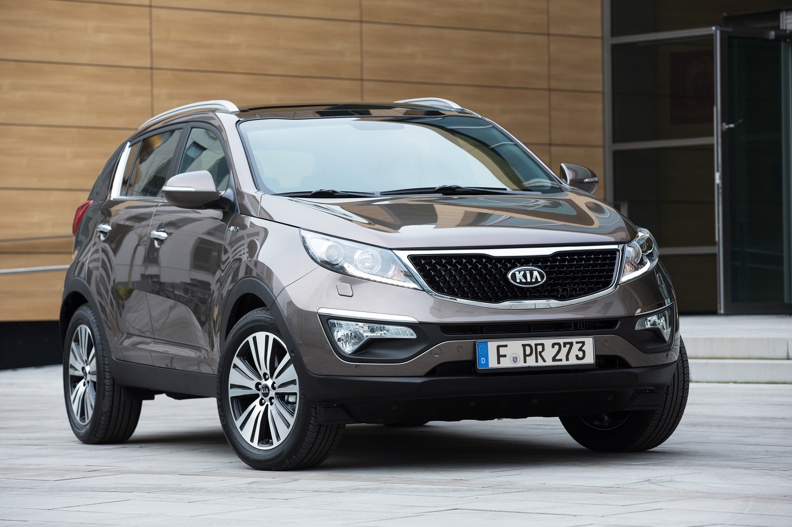 Thi&ecirc;́t k&ecirc;́ của Kia Sportage 2015 kh&ocirc;ng có nhi&ecirc;̀u đi&ecirc;̉m mới