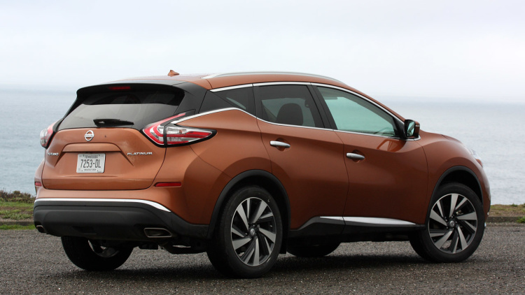 Nissan Murano sở hữu khả năng vận h&agrave;nh mượt m&agrave; v&agrave; mạnh mẽ