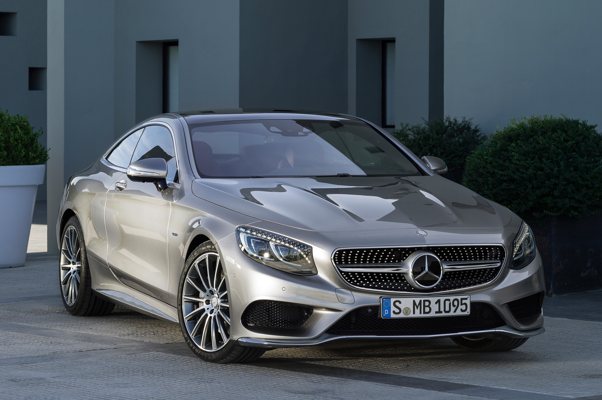 Mercedes S-Class được đ&aacute;nh gi&aacute; c&oacute; thiết kế quyến rũ